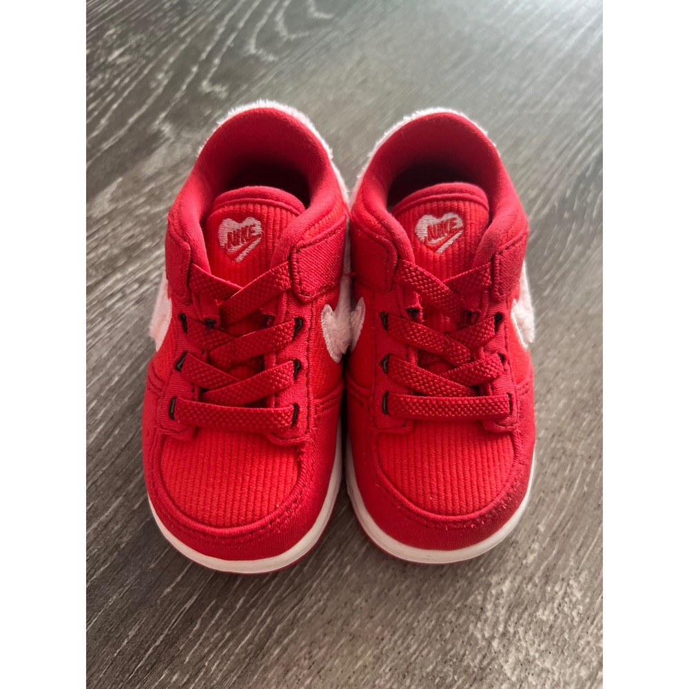 Nike Dunk Low Kids 5C Red Good Valentine Day Corduroy Fleece FZ3551-612